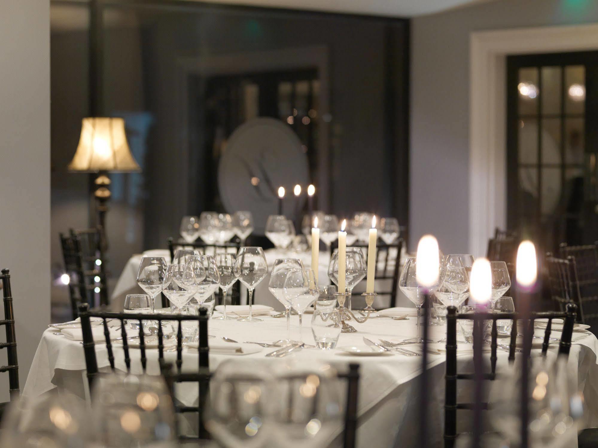 Poets House Hotel Ely Ngoại thất bức ảnh